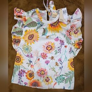 🆕️ Elie Tahari, (M) White Floral Women's Top